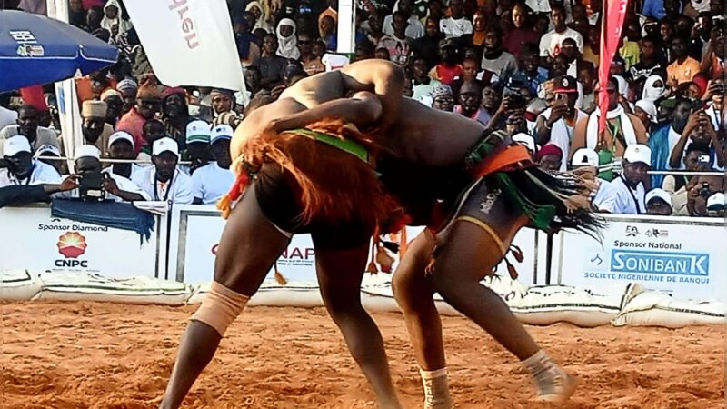 Finale du 46ᵉ Sabre National : Noura Hassane, une victoire bâtie sur la maîtrise technique et la puissance tactique.