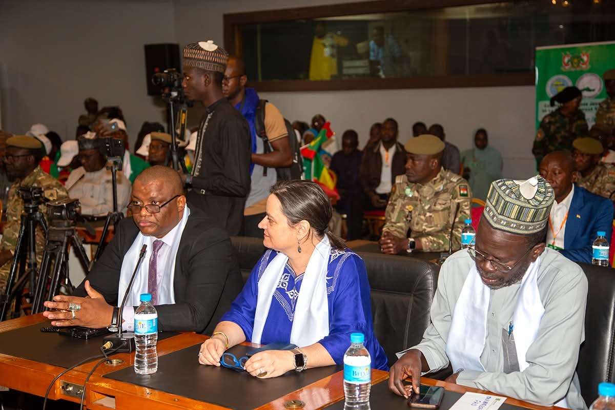 Niamey au cœur de l’engagement climatique : la jeunesse lance la 4ᵉ Caravane Verte pour un Sahel résilient.