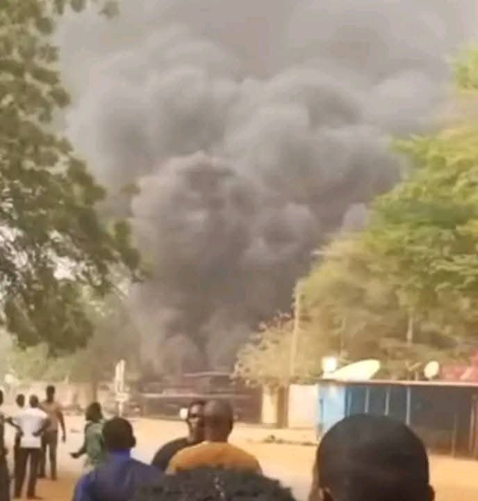 Niamey : Une explosion dans un dépôt de gaz fait plusieurs dégâts matériels à Banifandou.