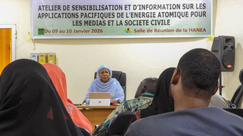 Énergie : les applications pacifiques de l’énergie atomique au cœur d’échanges avec les journalistes et la société civile