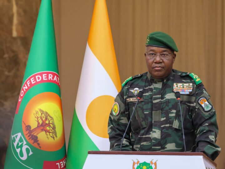 Niger : fin de mandat pour Mohamed Bazoum, mais une détention qui défie le temps et le droit.