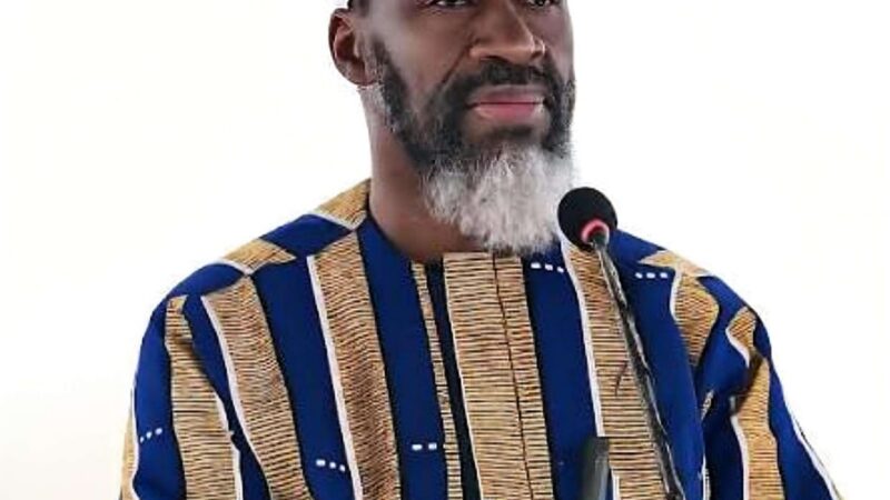Burkina Faso : la fermeture de la grande mosquée sunnite de Ouagadougou fait monter la tension.