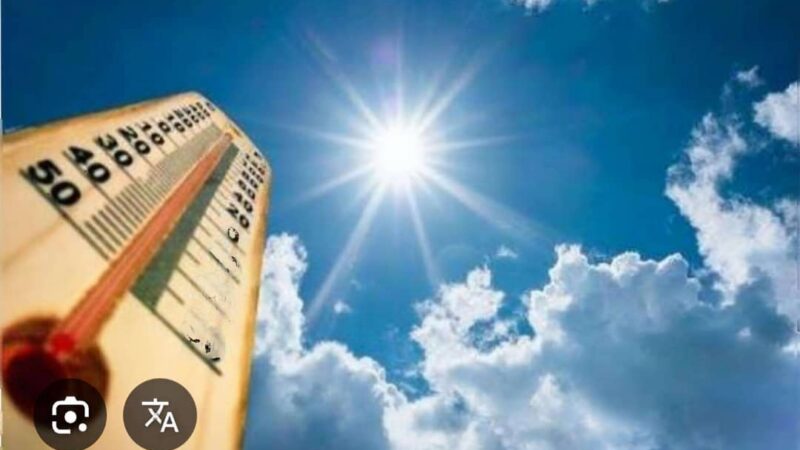Canicule infernale à Niamey : quand la chaleur devient un danger silencieux.
