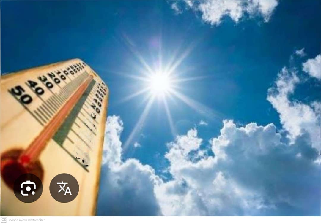 Canicule infernale à Niamey : quand la chaleur devient un danger silencieux.