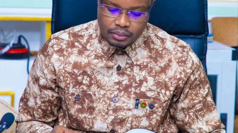 BURKINA FASO : « Nous serons sans pitié » – Le Premier ministre lance un avertissement musclé aux voix critiques.