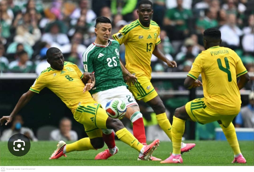 Le match d&rsquo;ouverture de la Coupe du monde opposant le Mexique à l&rsquo;Afrique du Sud a tenu toutes ses promesses.